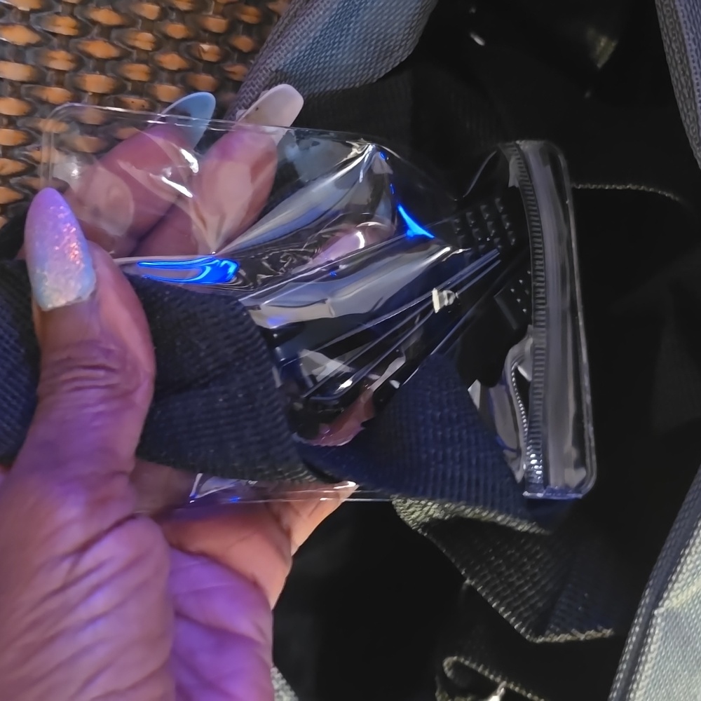 Unisex crossbody - Picture 4 of 6